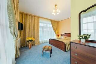 Гостиница Украина Воронеж Люкс/Luxe Double Room-2